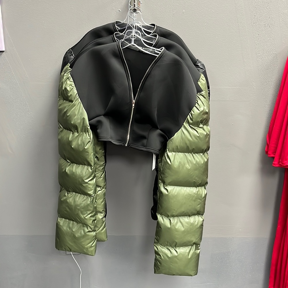 Ladies apparel cropped fashioned jackets